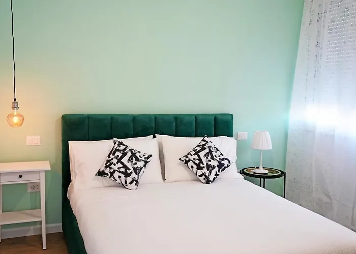 Soleil Expozita Old Town Apartment *