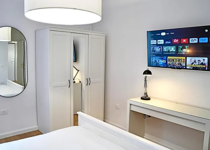 Soleil Expozita Old Town * Tirana