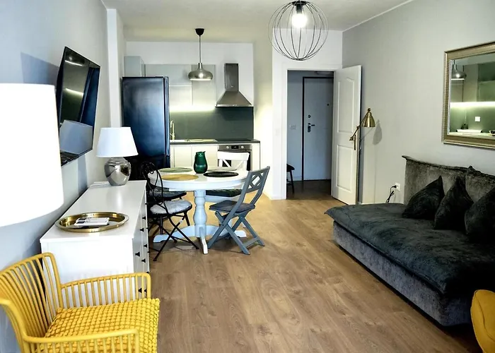 Soleil Expozita Old Town Apartment